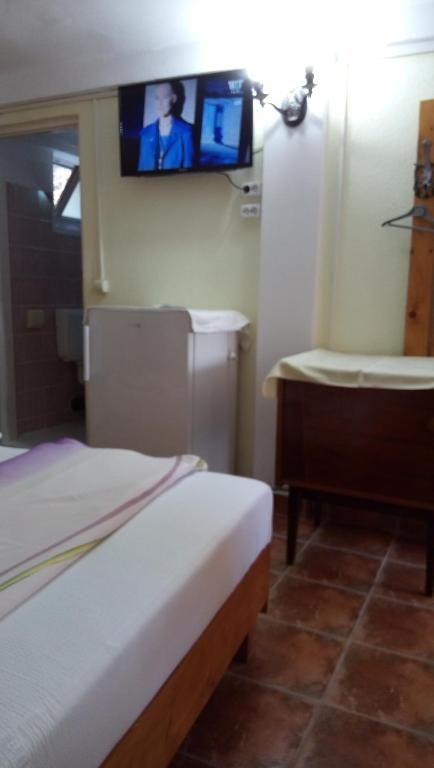 Проживание в семье Hostel Gillda Costineşti-37